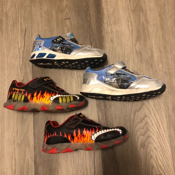 Monster Jam Shoes Megalodon El Toro Loco Light Up - Picture 5 of 8